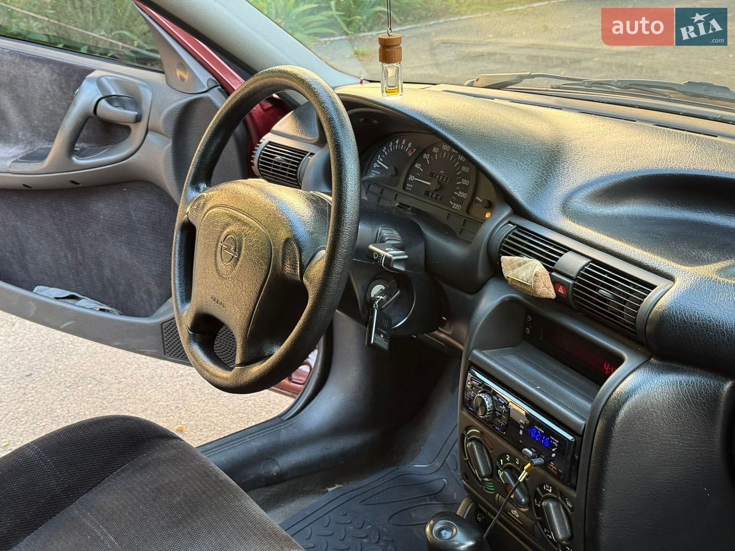 Opel Astra 1993 VIN W0L000057P5249287 фото оголошення 62 з 79