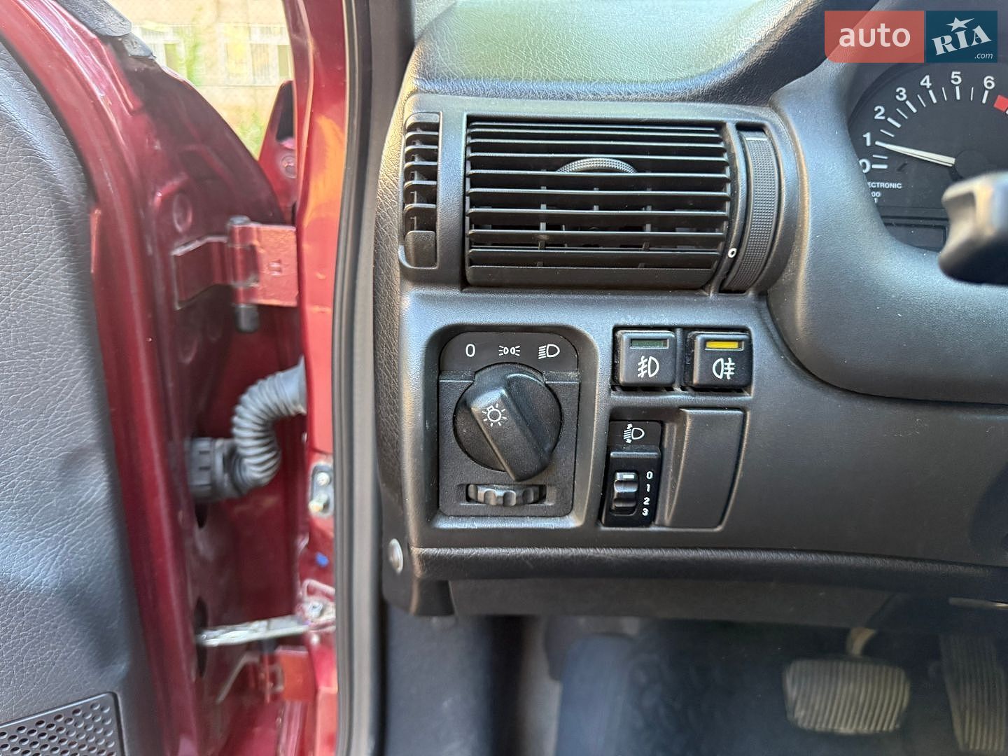 Opel Astra 1993 VIN W0L000057P5249287 фото оголошення 69 з 79