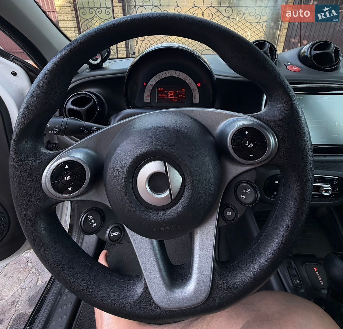 Smart EQ Forfour 2021 VIN W1A4530911Y255280 фото оголошення 2 з 9