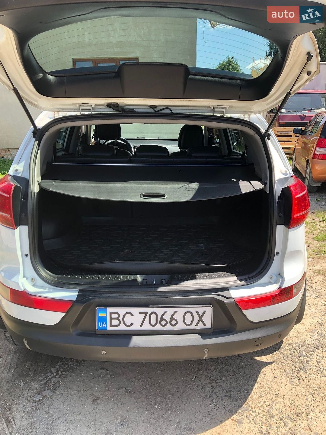 Kia Sportage 2012 VIN U5YPC813DCL191760 фото оголошення 9 з 11