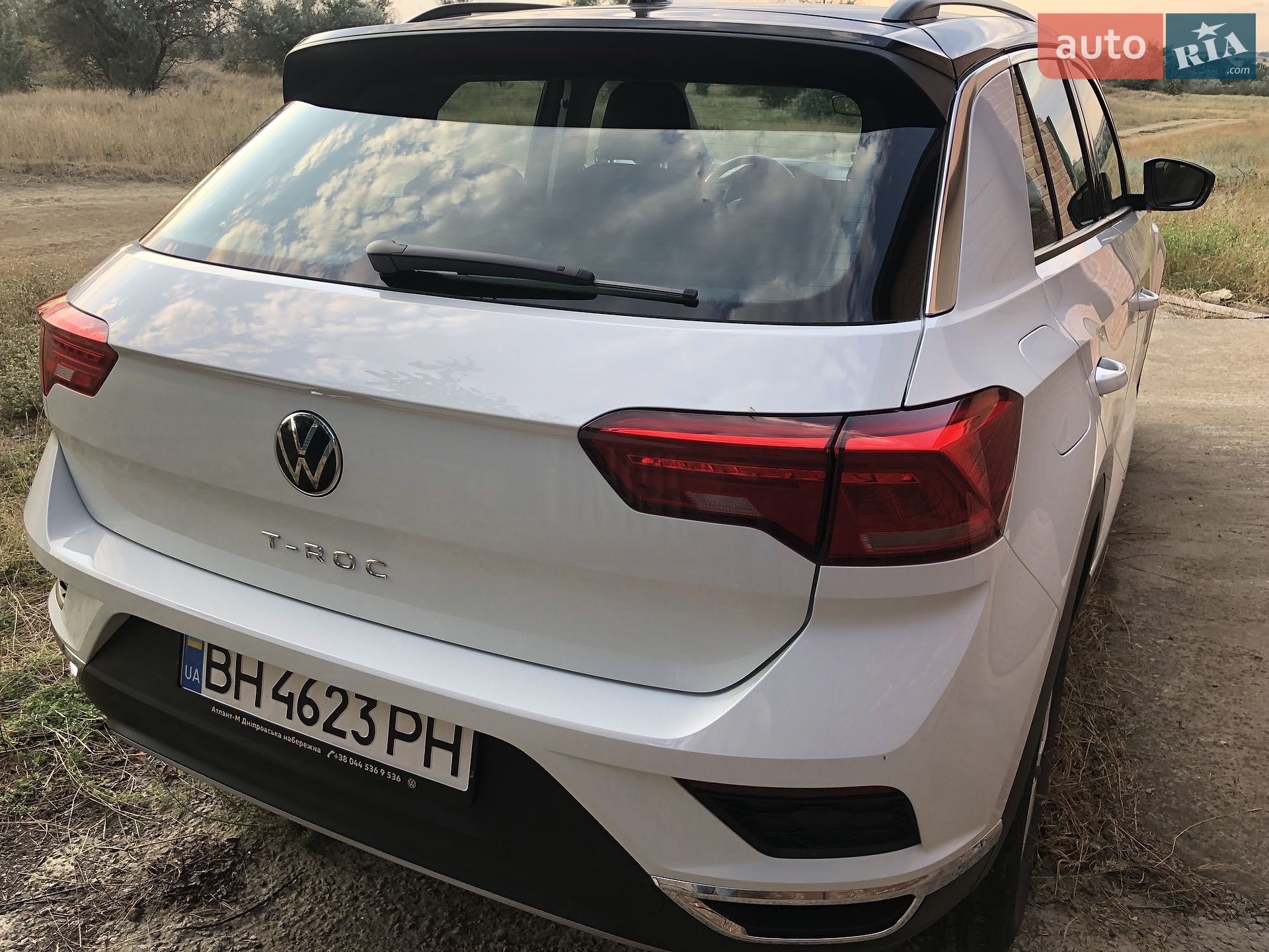 Volkswagen T-Roc 2021 VIN WVGZZZA1ZNV038484 фото оголошення 9 з 31