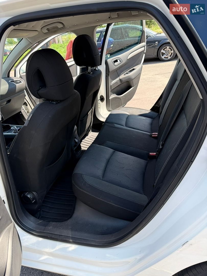 Citroen C4 2011 VIN VF7NC9HR8BY531221 фото оголошення 9 з 14