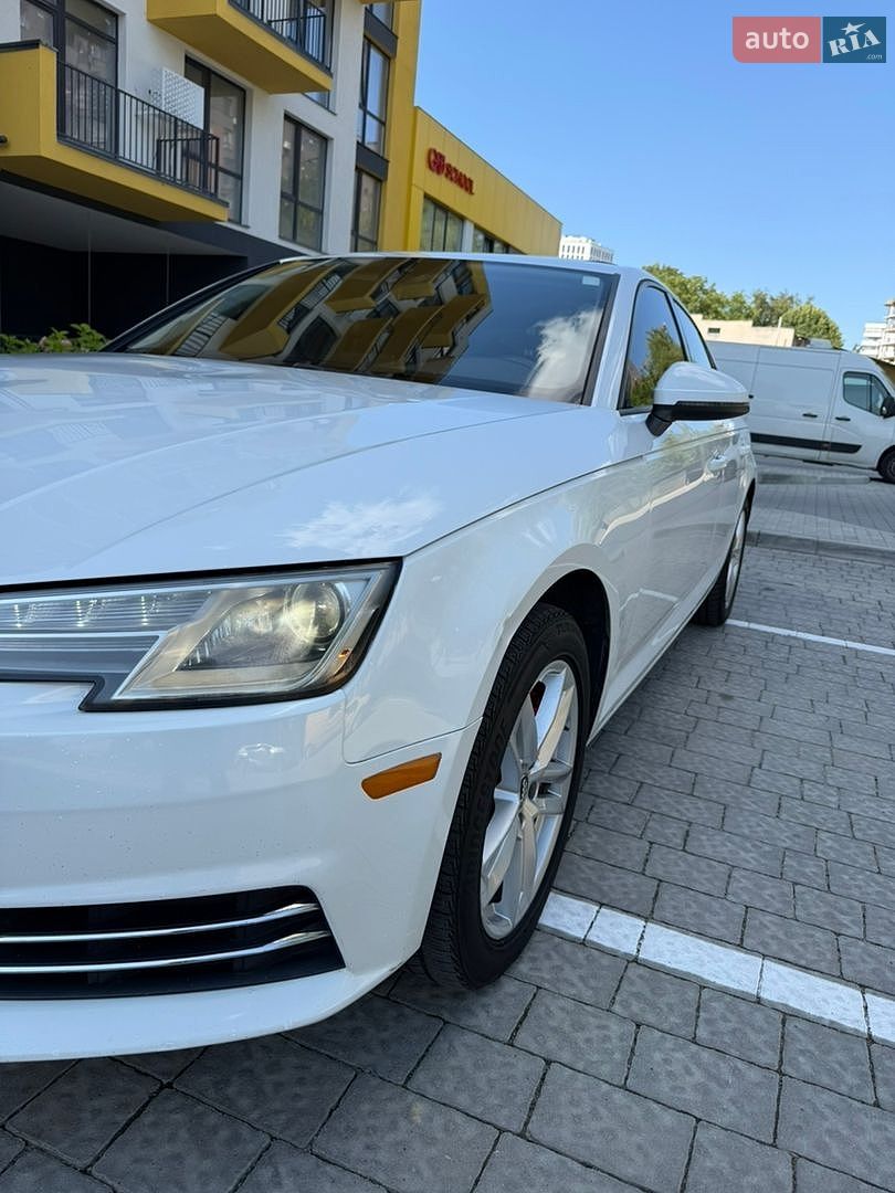 Audi A4 2016 VIN WAUGNAF49HN055669 фото оголошення 18 з 48