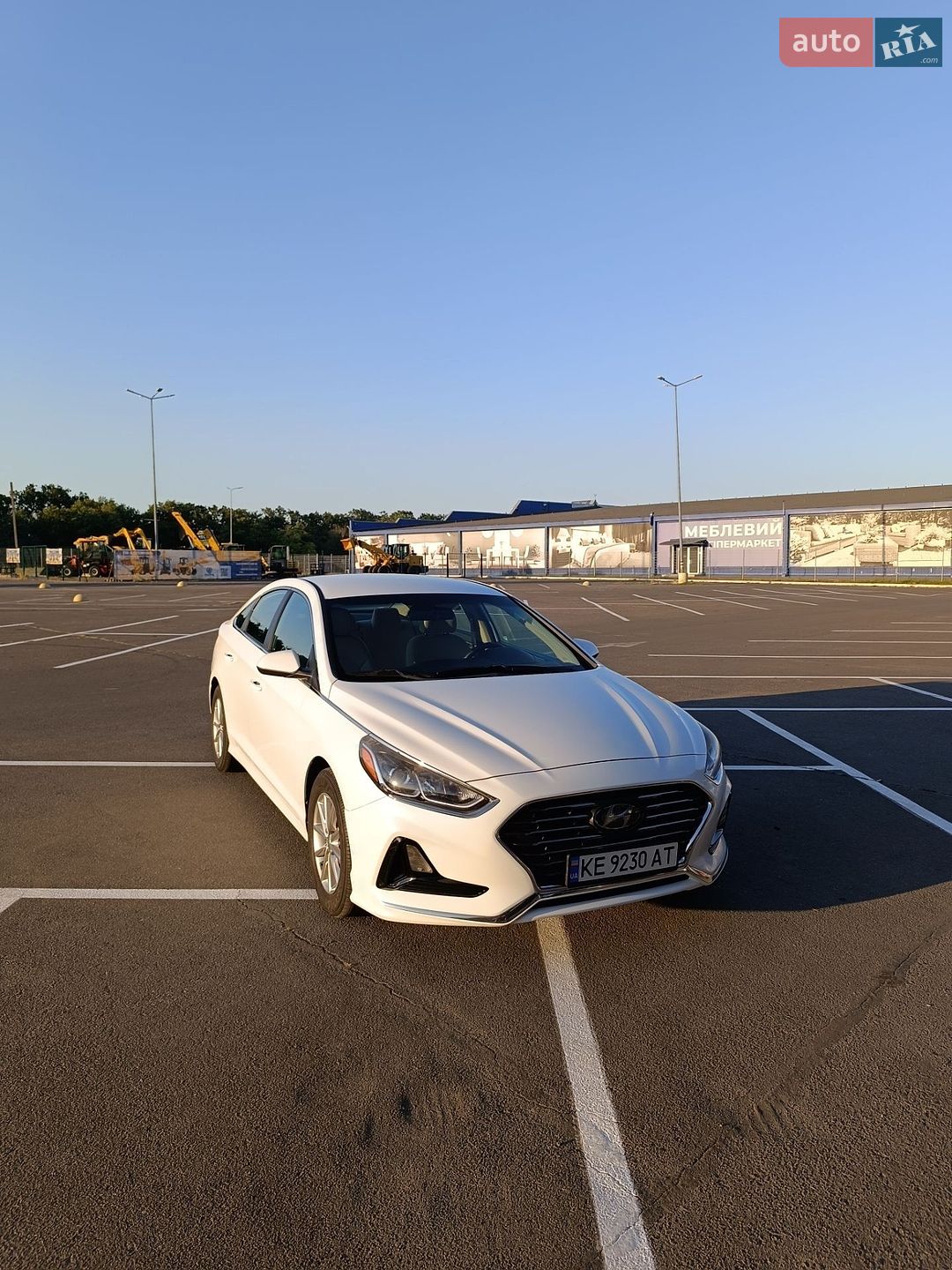 Hyundai Sonata 2017 VIN 5NPE24AF9JH606458 фото оголошення 17 з 19