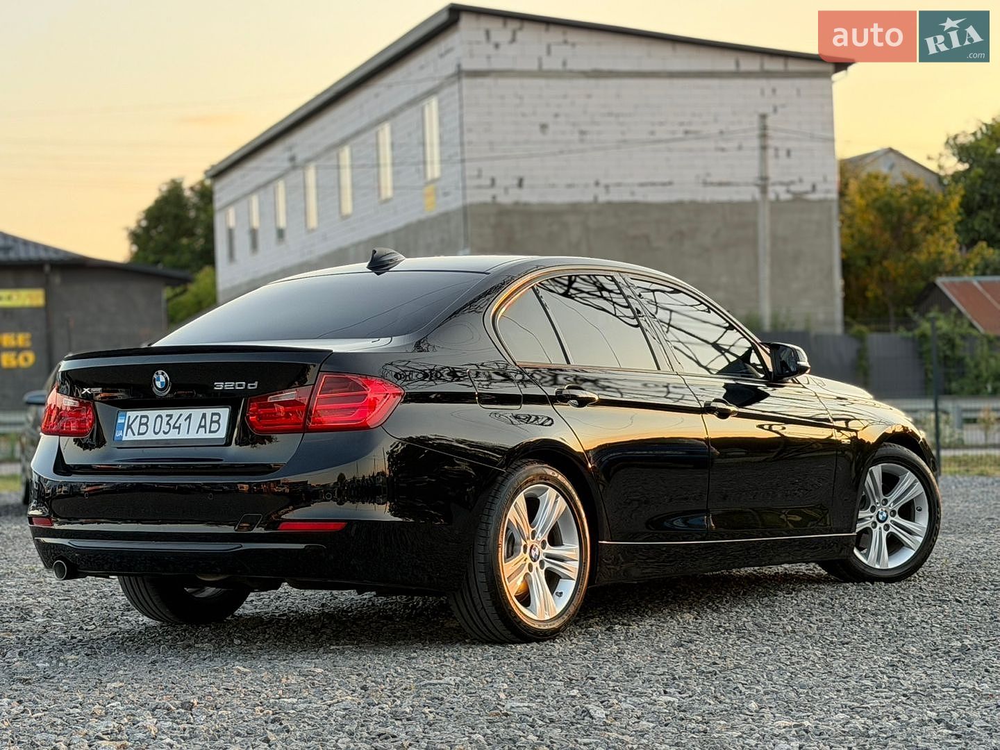 BMW 3 Series 2013 VIN WBA3D51090J457698 фото оголошення 18 з 71