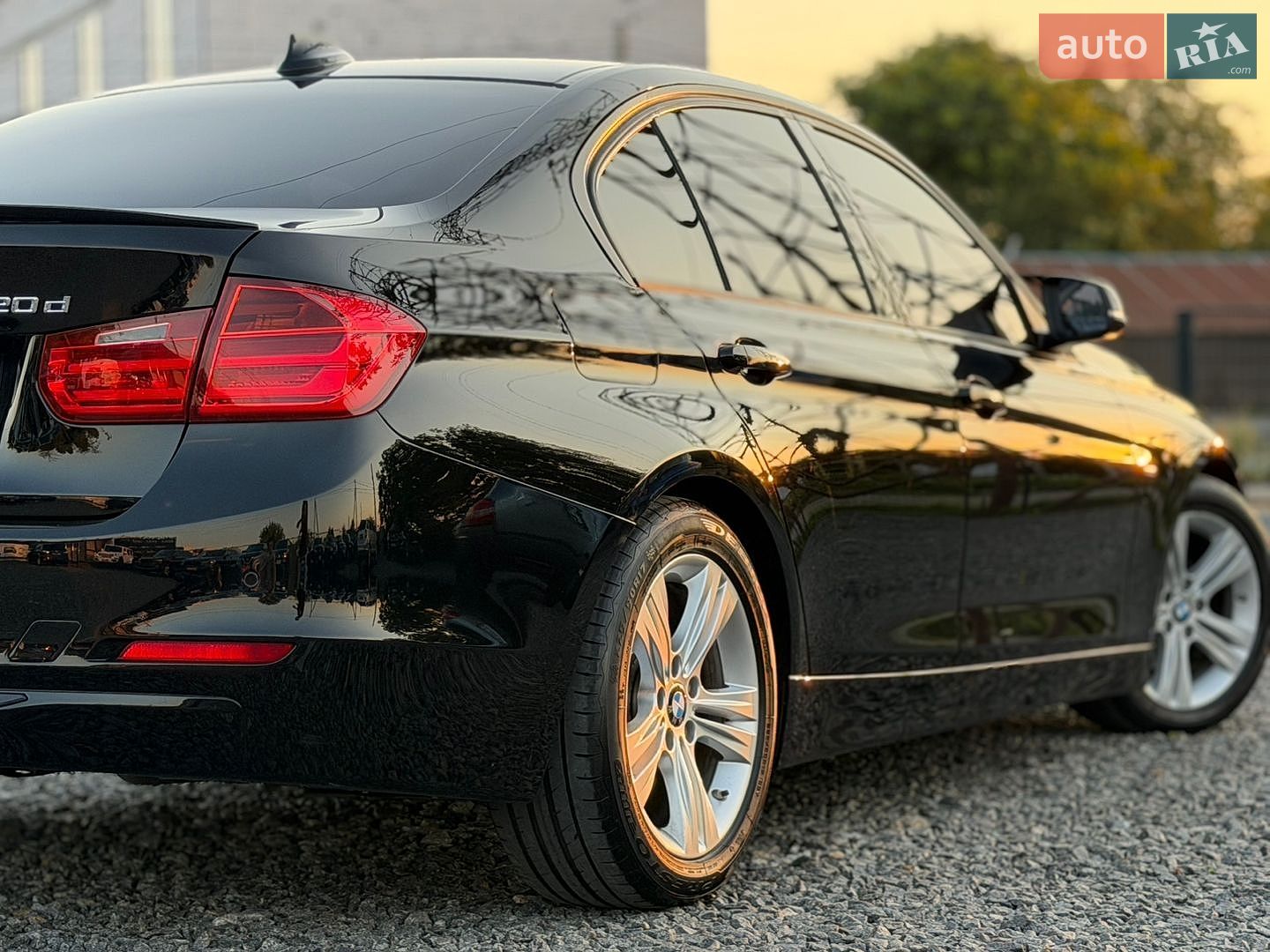 BMW 3 Series 2013 VIN WBA3D51090J457698 фото оголошення 19 з 71