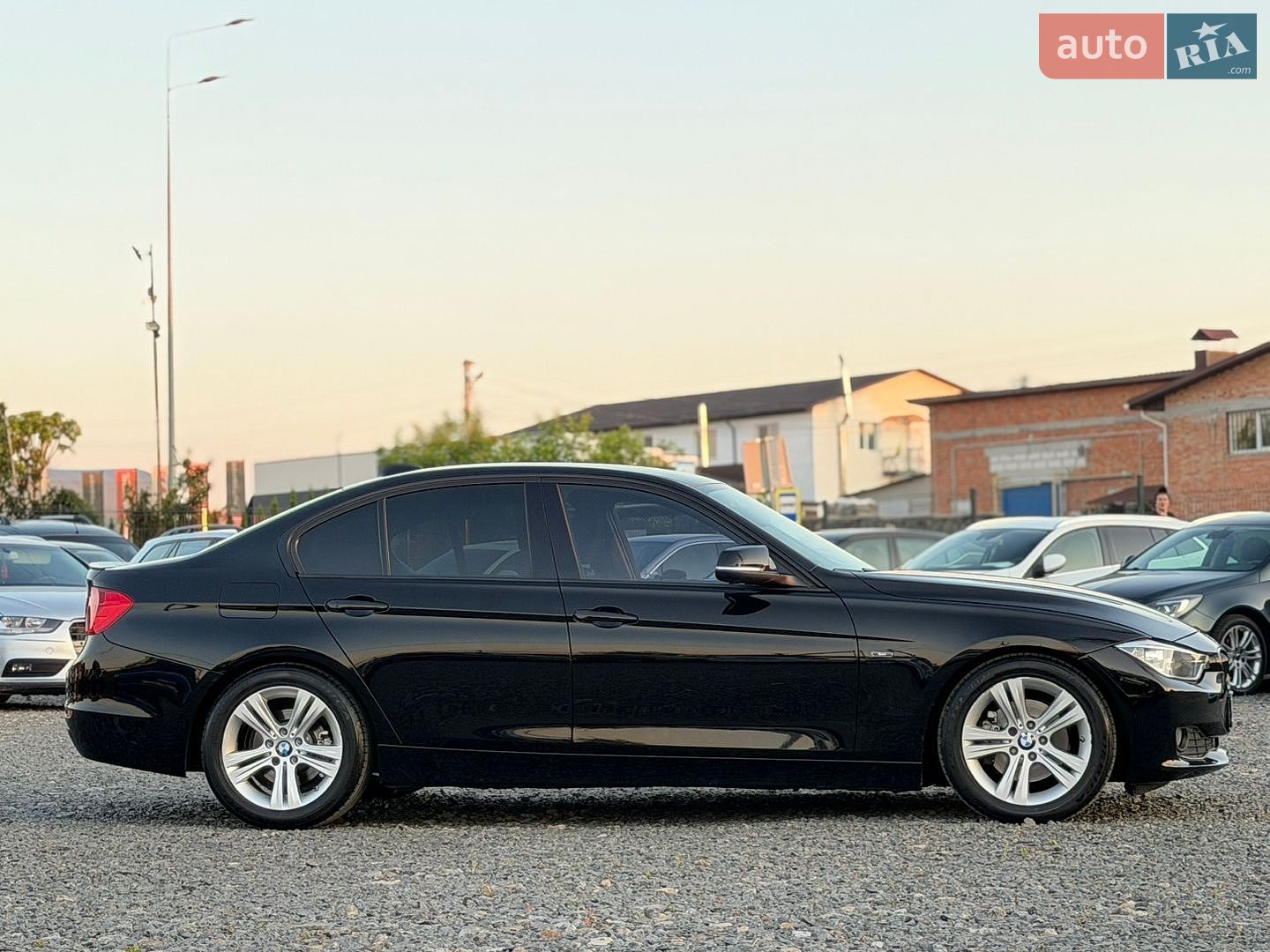 BMW 3 Series 2013 VIN WBA3D51090J457698 фото оголошення 33 з 71