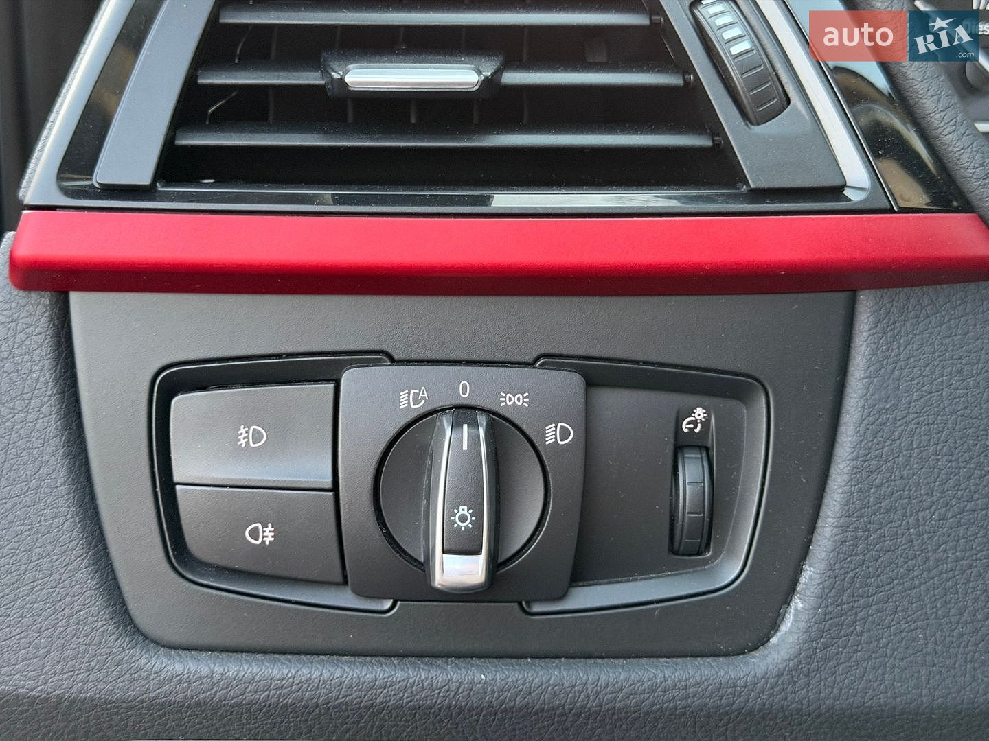 BMW 3 Series 2013 VIN WBA3D51090J457698 фото оголошення 46 з 71