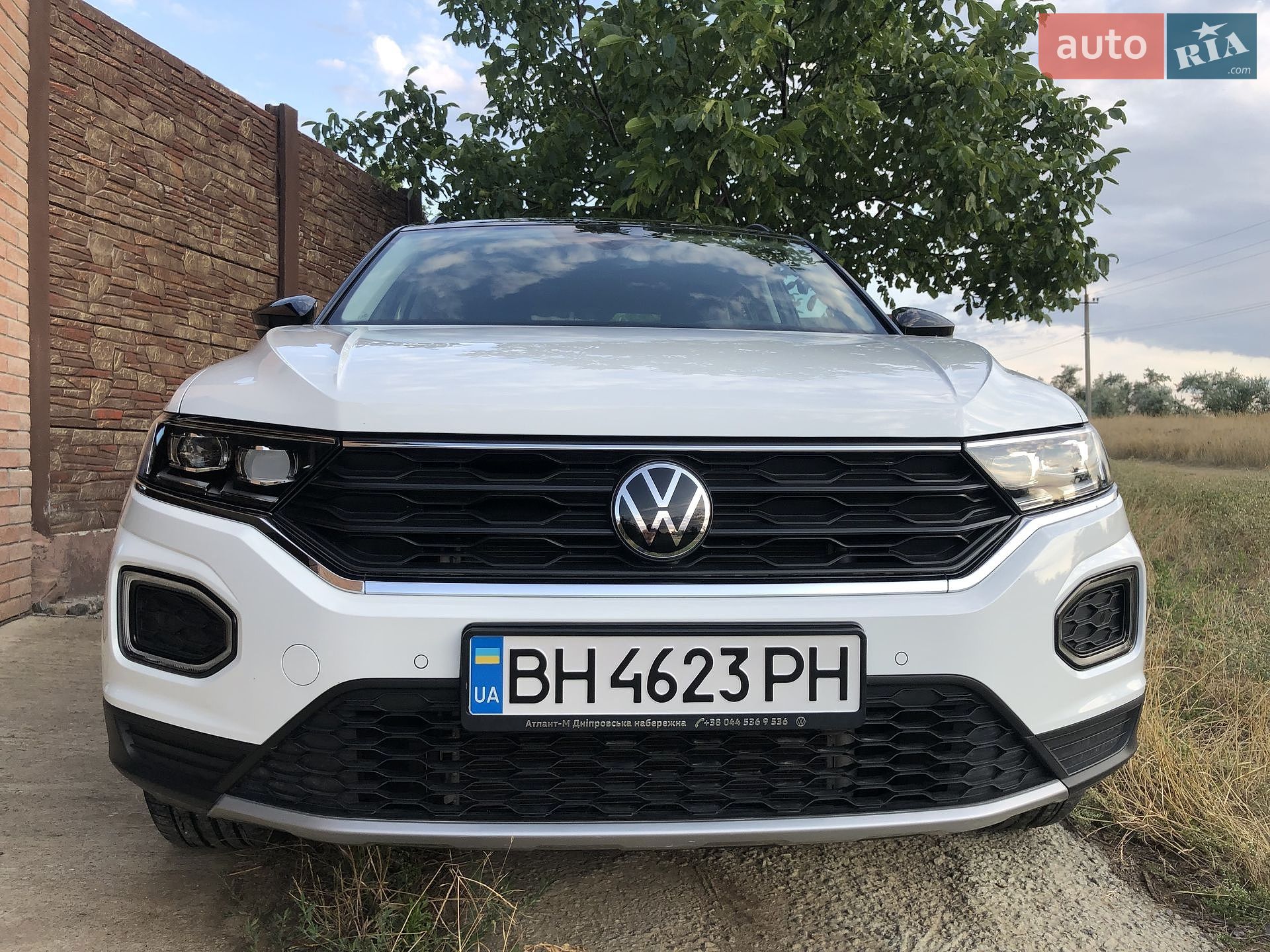 Volkswagen T-Roc 2021 VIN WVGZZZA1ZNV038484 фото оголошення 4 з 31