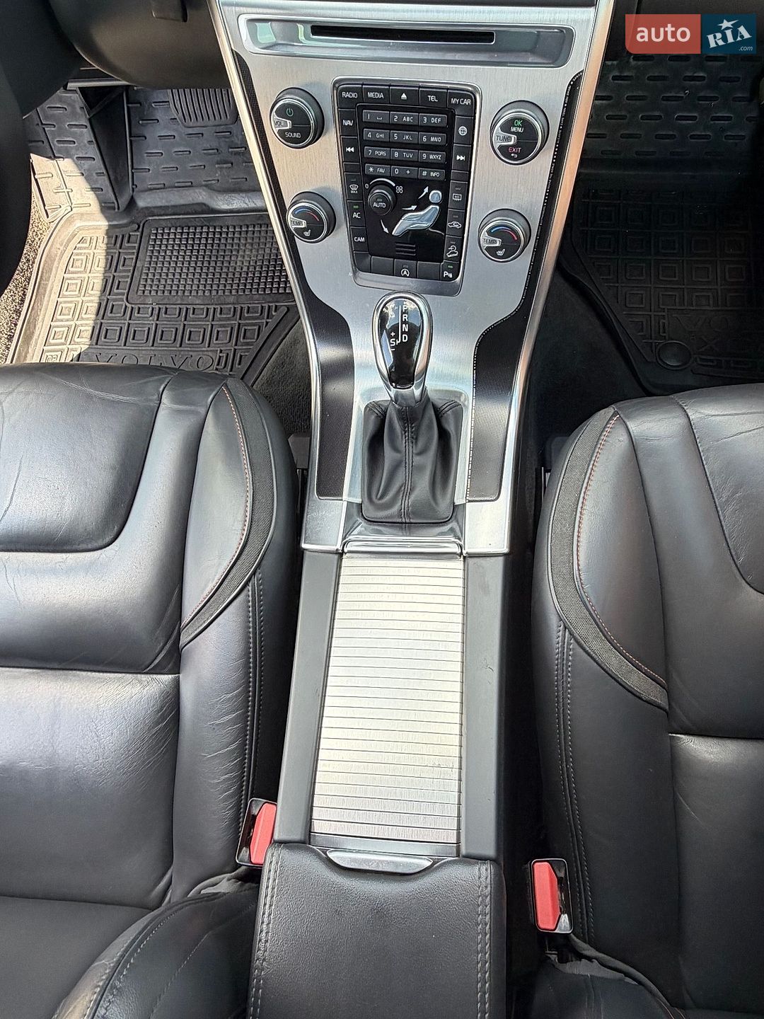 Volvo Xc60 2016 VIN YV1DZA5C6G2903108 фото оголошення 24 з 37