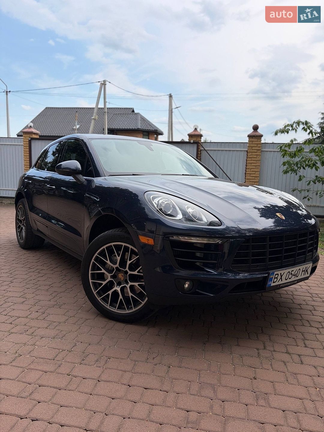 Porsche Macan 2015 VIN WP1AB2A52GLB46413 фото оголошення 3 з 13