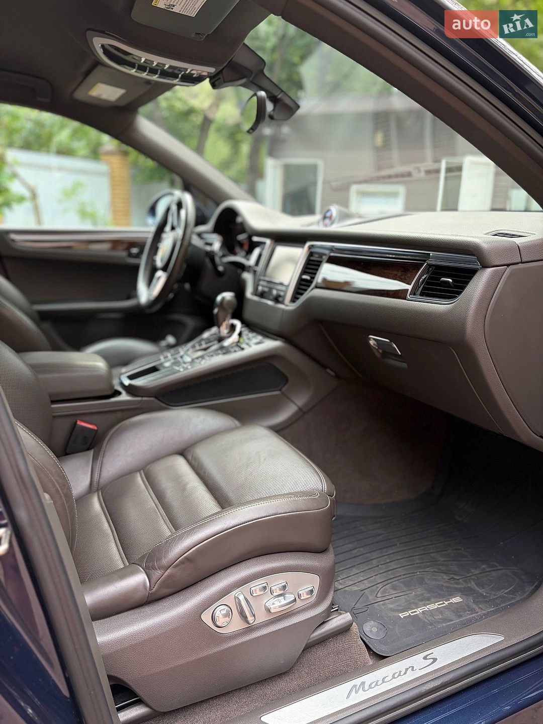 Porsche Macan 2015 VIN WP1AB2A52GLB46413 фото оголошення 5 з 13