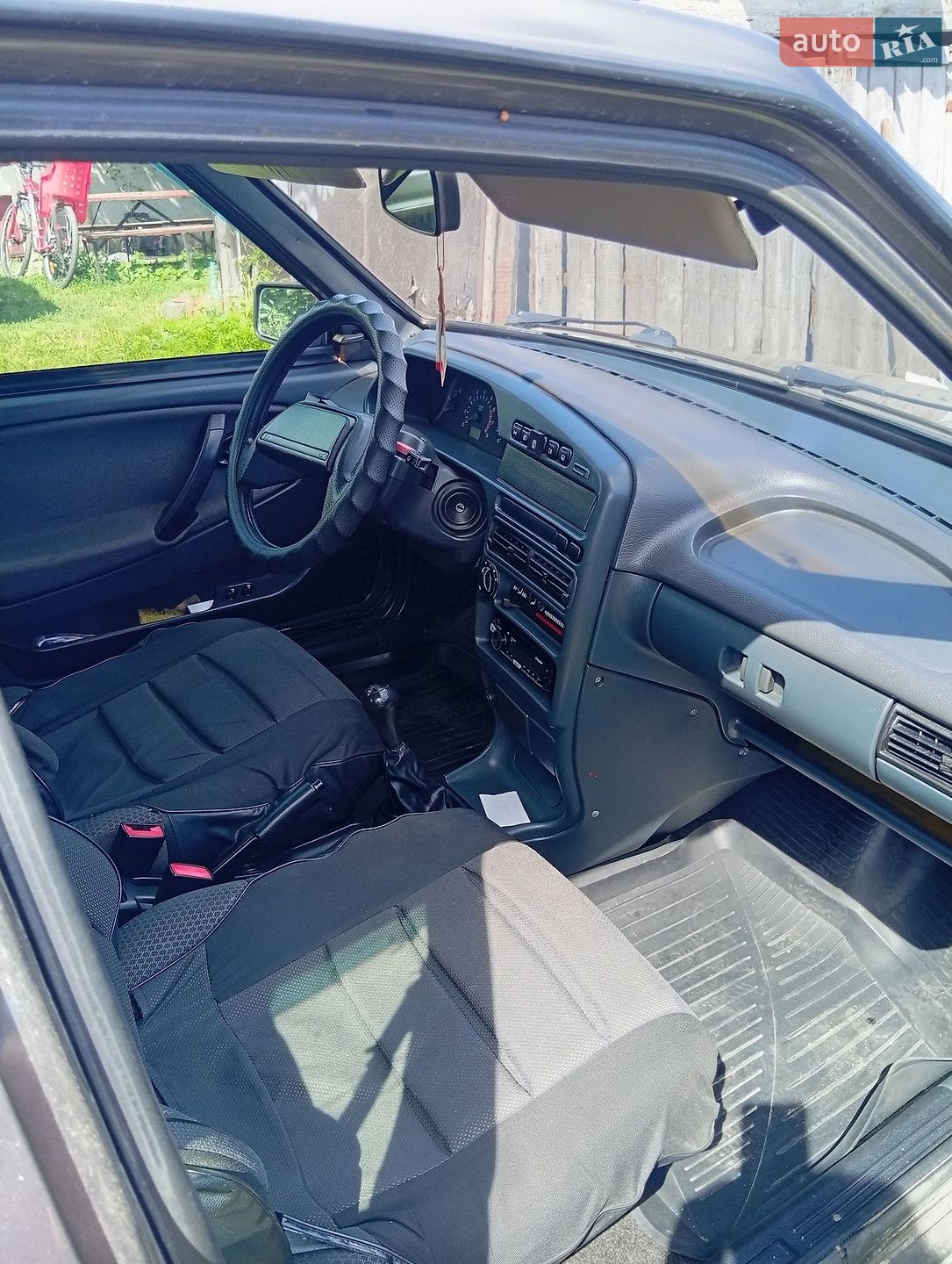 ВАЗ / Lada 2114 Samara 2013 VIN XTA211440E5238704 фото оголошення 6 з 7