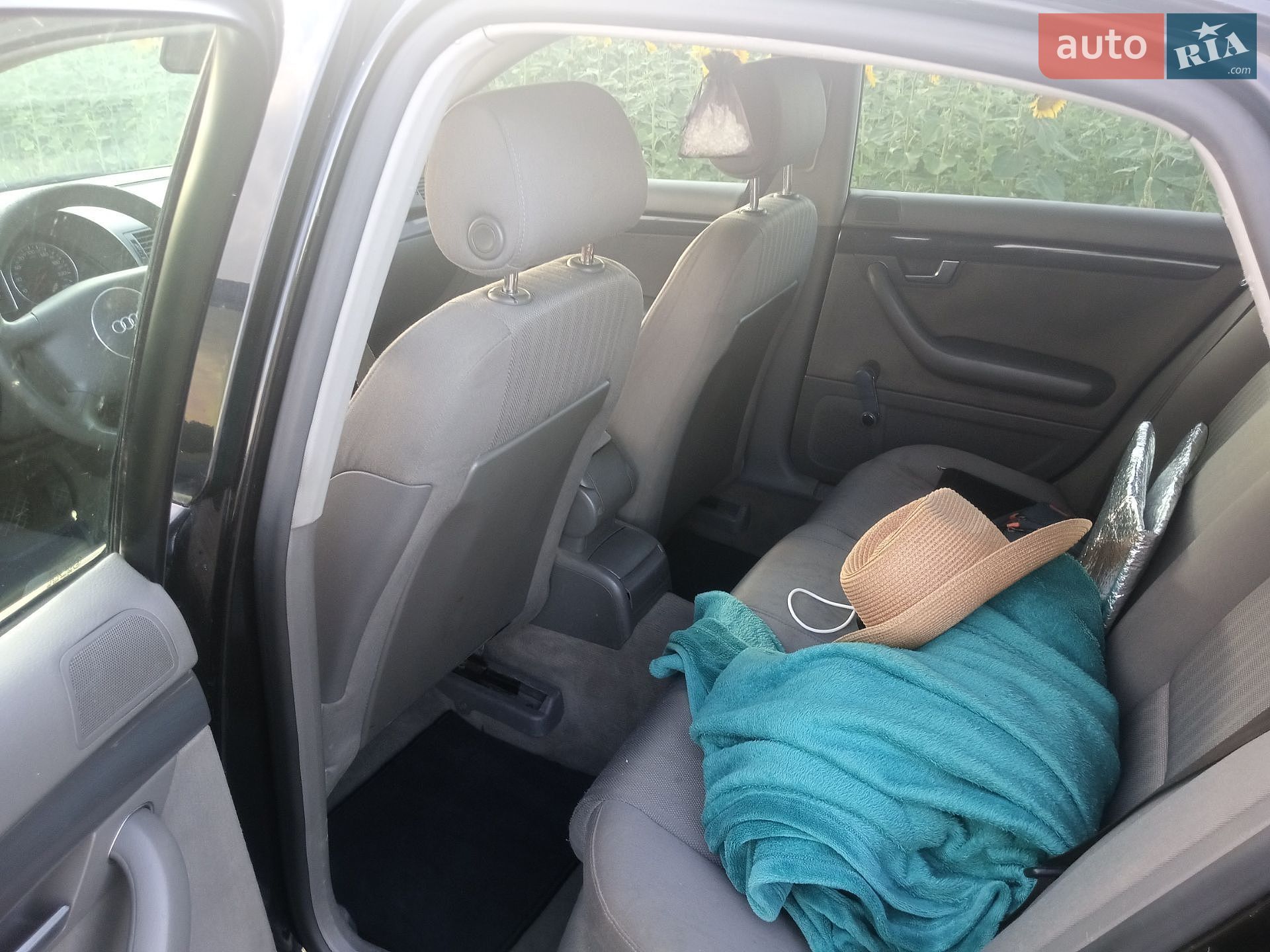 Audi A4 2002 VIN WAUZZZ8E32A068515 фото оголошення 3 з 12