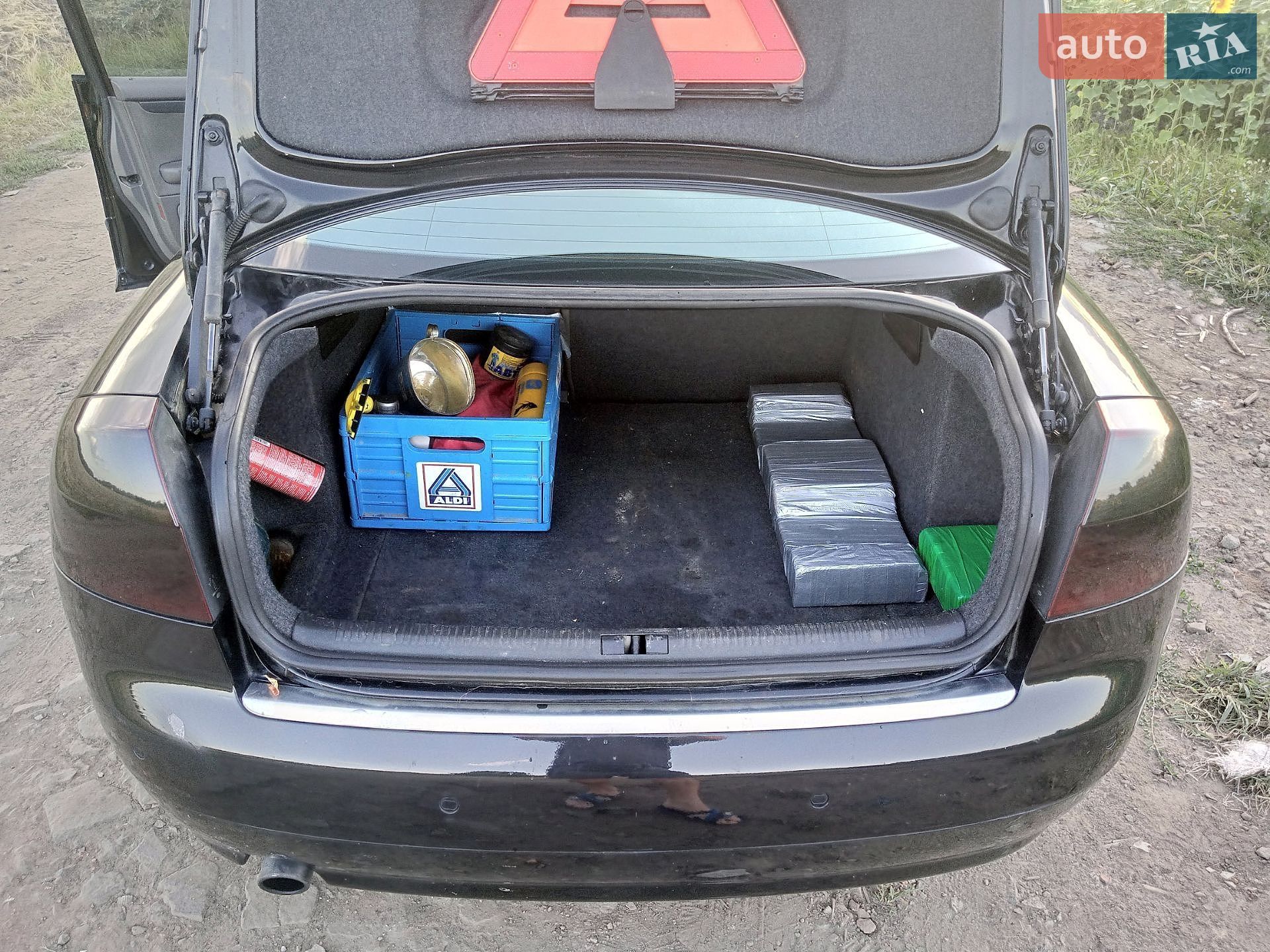 Audi A4 2002 VIN WAUZZZ8E32A068515 фото оголошення 6 з 12