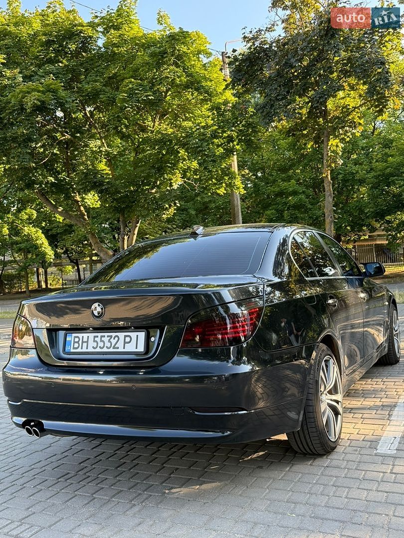 BMW 5 Series 2007 VIN WBANY51038CW87072 фото оголошення 2 з 8