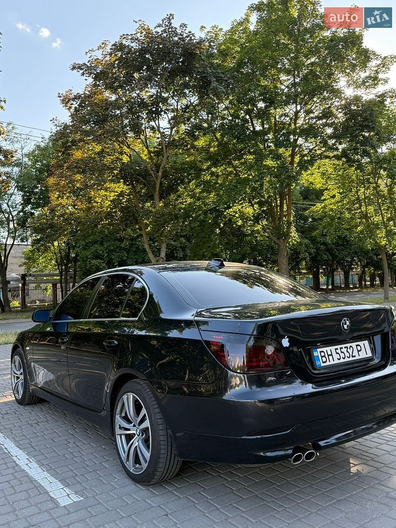 BMW 5 Series 2007 VIN WBANY51038CW87072 фото оголошення 3 з 8
