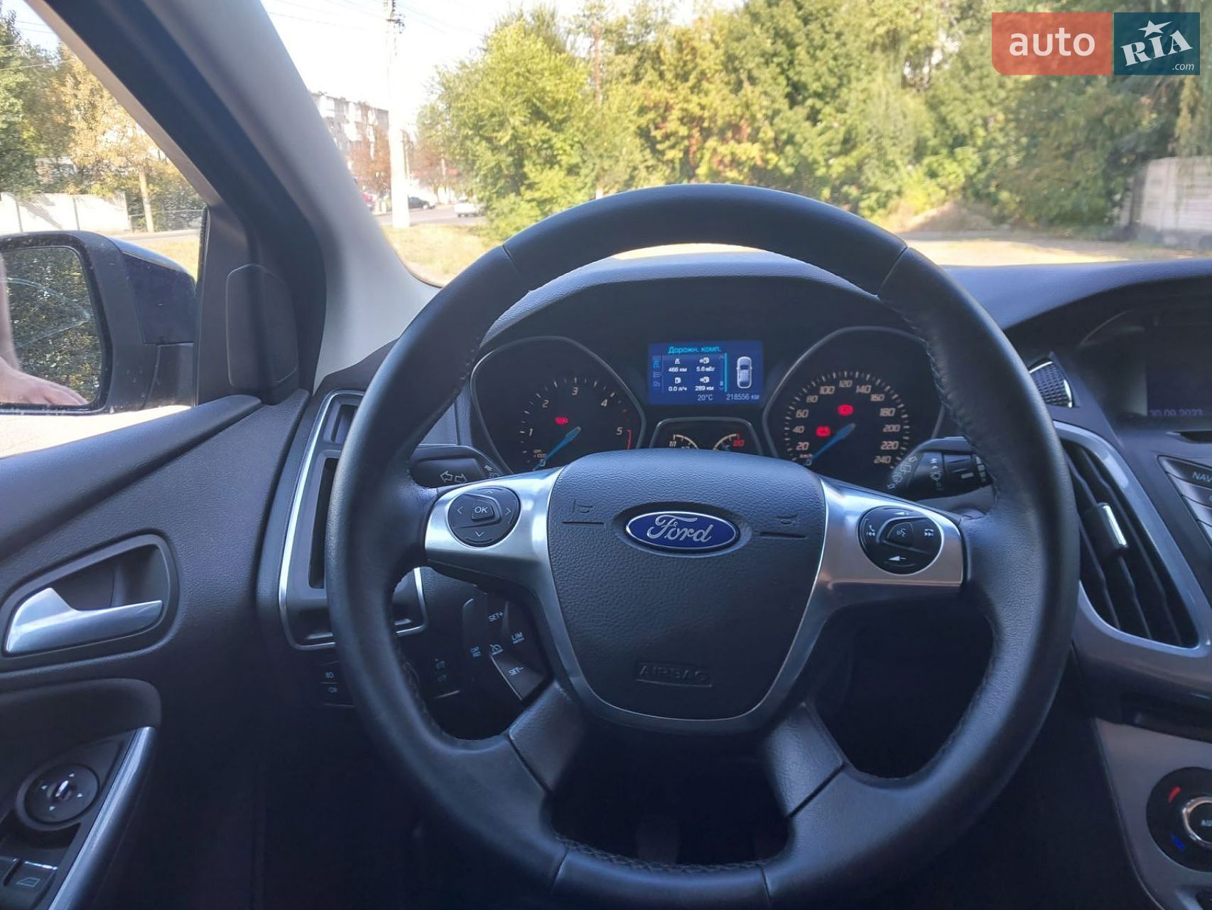 Ford Focus 2013 VIN WF0LXXGCBLDM22045 фото оголошення 4 з 10