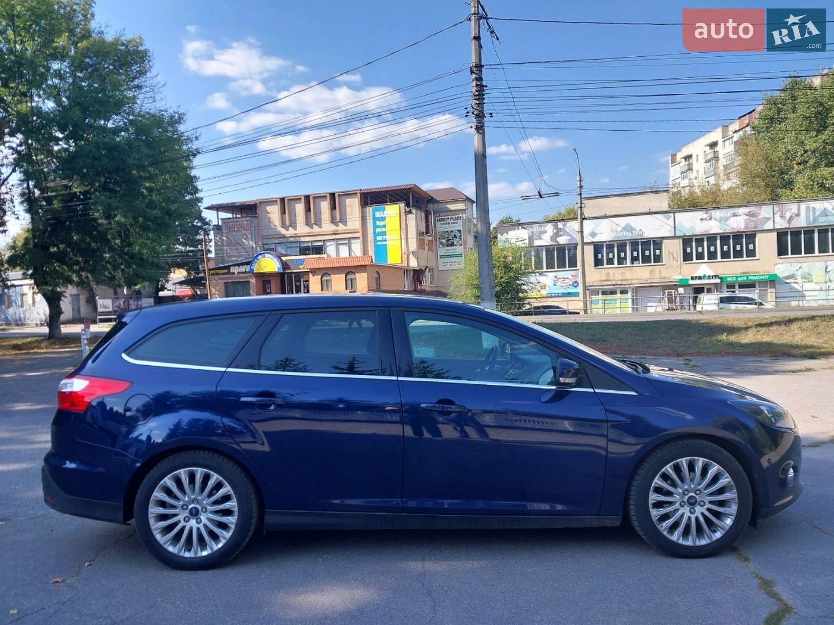 Ford Focus 2013 VIN WF0LXXGCBLDM22045 фото оголошення 9 з 10