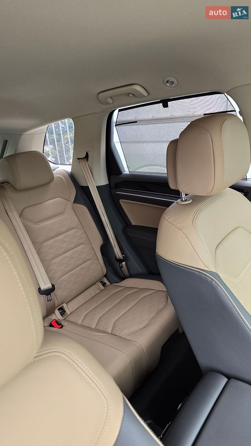 Volkswagen Touareg 2023 VIN WVGZZZCR4RD009913 фото оголошення 8 з 12