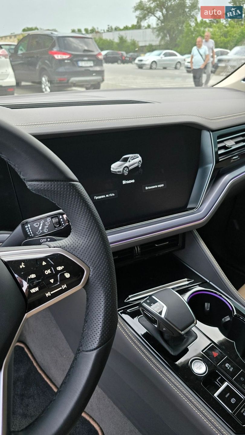 Volkswagen Touareg 2023 VIN WVGZZZCR4RD009913 фото оголошення 12 з 12