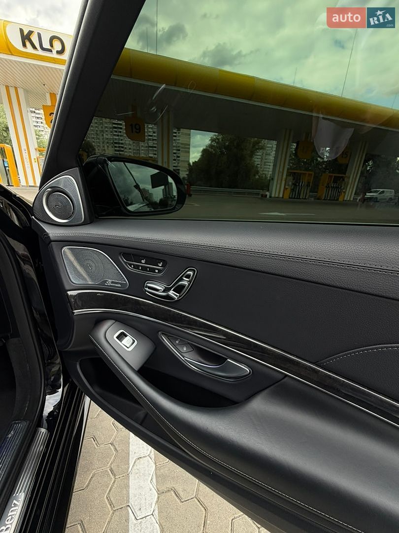 Mercedes-Benz S-Class 2019 VIN WDDUG6GB7KA477194 фото оголошення 18 з 30