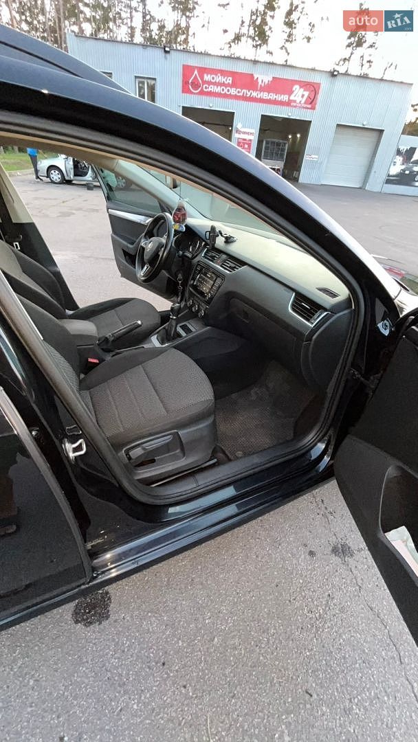 Skoda Octavia 2016 VIN TMBJG9NE4G0184894 фото оголошення 10 з 17