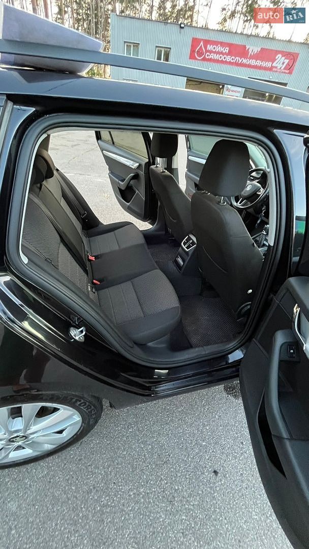 Skoda Octavia 2016 VIN TMBJG9NE4G0184894 фото оголошення 12 з 17