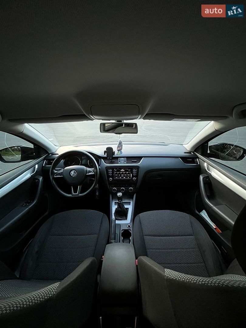 Skoda Octavia 2016 VIN TMBJG9NE4G0184894 фото оголошення 14 з 17