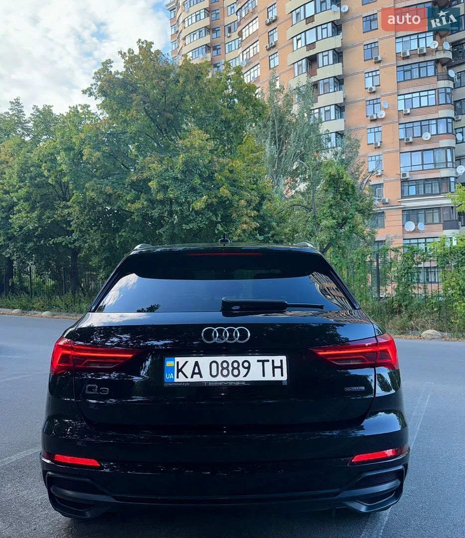 Audi Q3 2020 VIN WA1EECF3XM1026707 фото оголошення 2 з 15