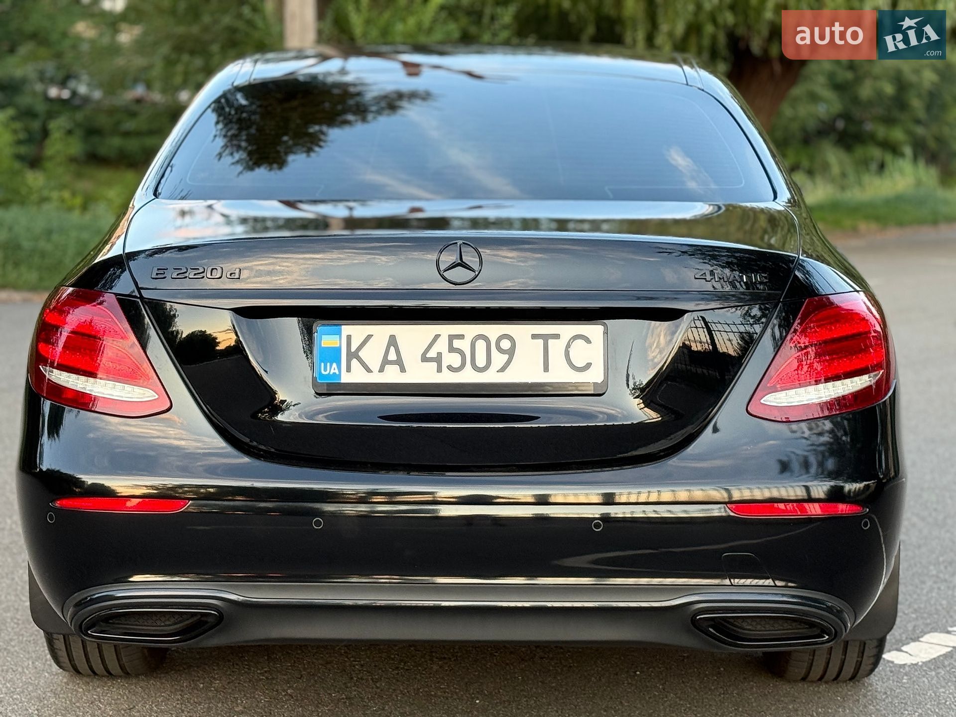Mercedes-Benz E-Class 2019 VIN WDD2130051A752407 фото оголошення 13 з 105