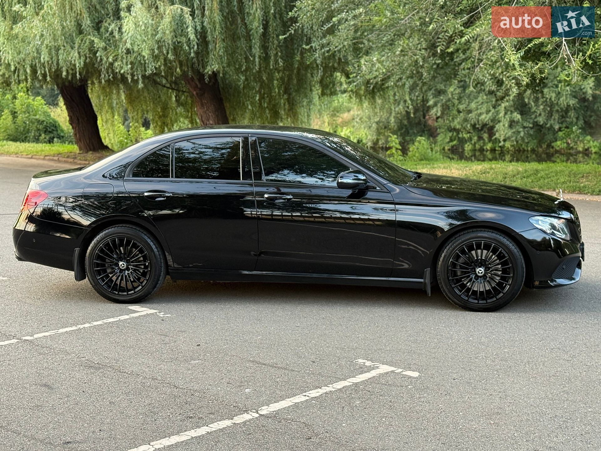 Mercedes-Benz E-Class 2019 VIN WDD2130051A752407 фото оголошення 17 з 105