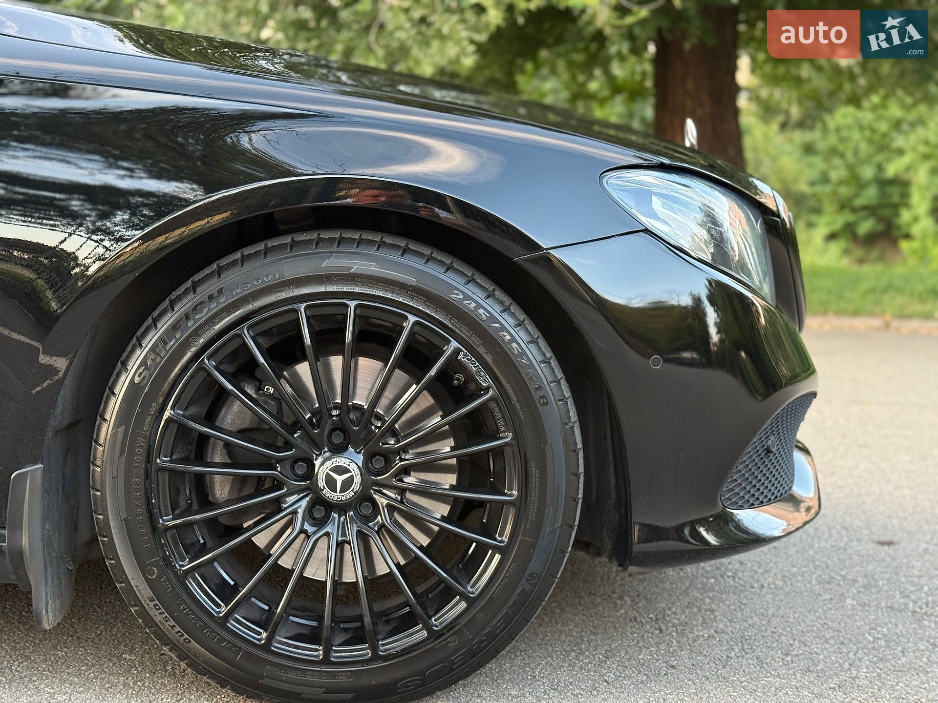 Mercedes-Benz E-Class 2019 VIN WDD2130051A752407 фото оголошення 19 з 105