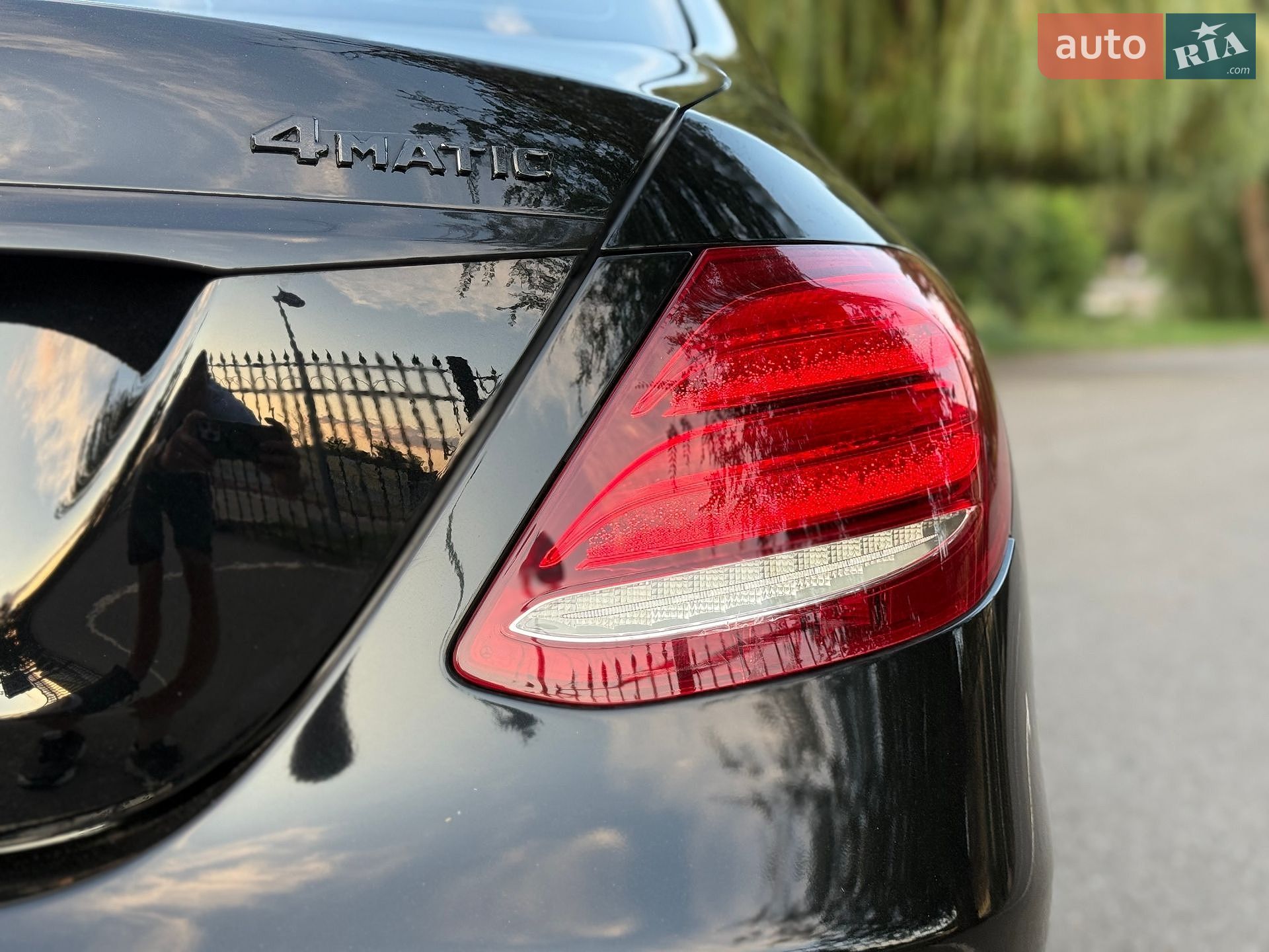 Mercedes-Benz E-Class 2019 VIN WDD2130051A752407 фото оголошення 30 з 105