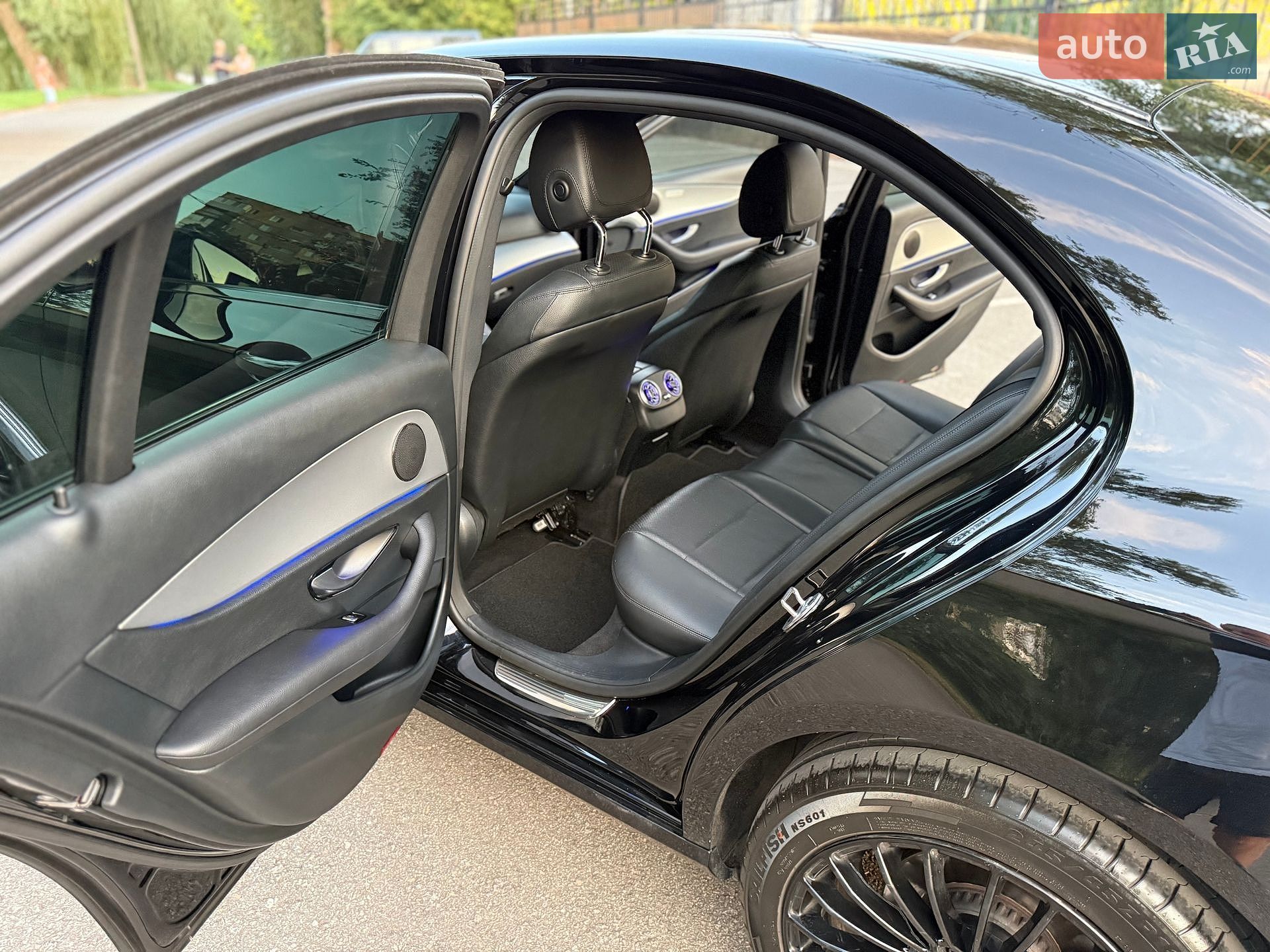 Mercedes-Benz E-Class 2019 VIN WDD2130051A752407 фото оголошення 50 з 105