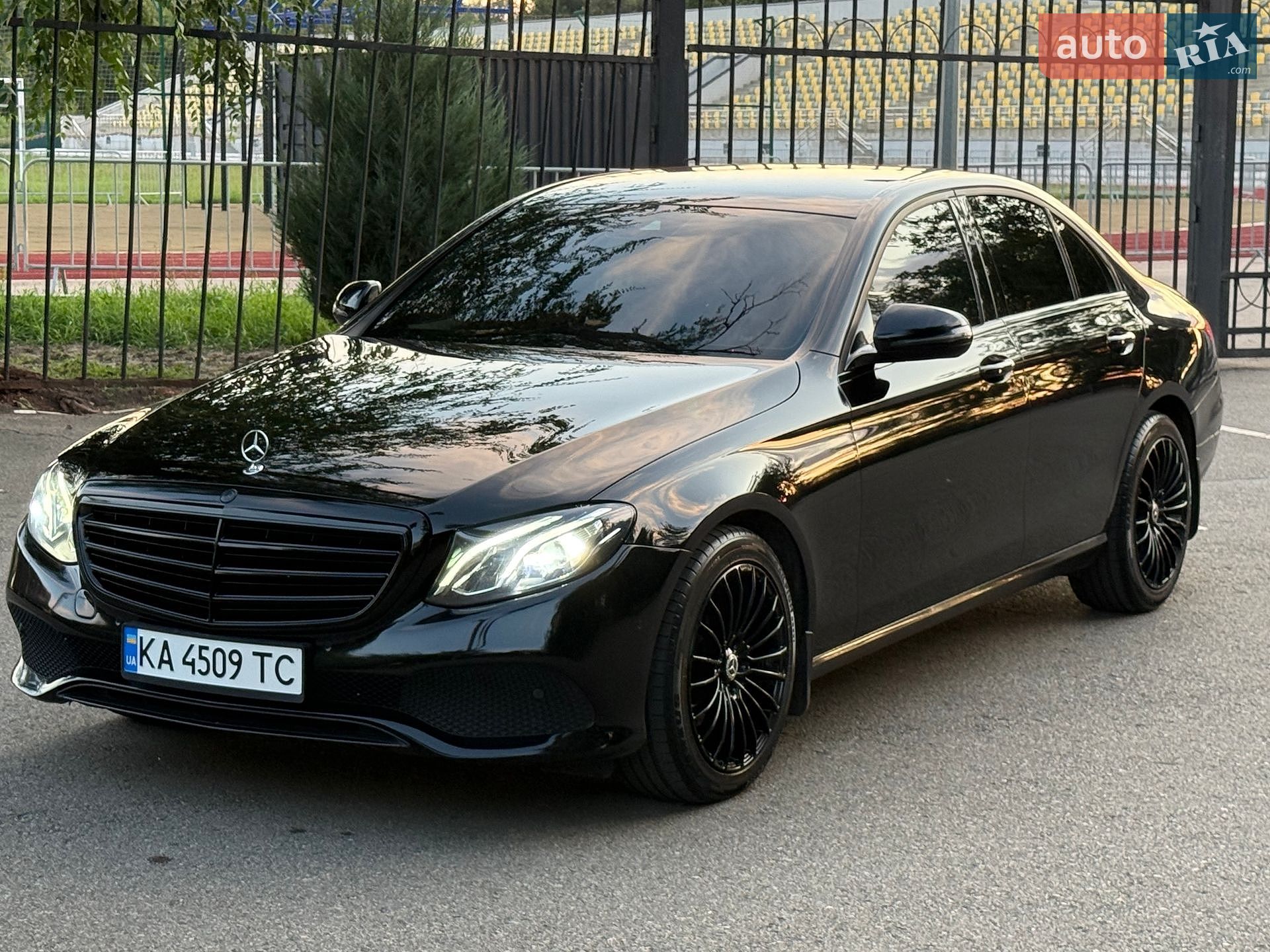Mercedes-Benz E-Class 2019 VIN WDD2130051A752407 фото оголошення 78 з 105