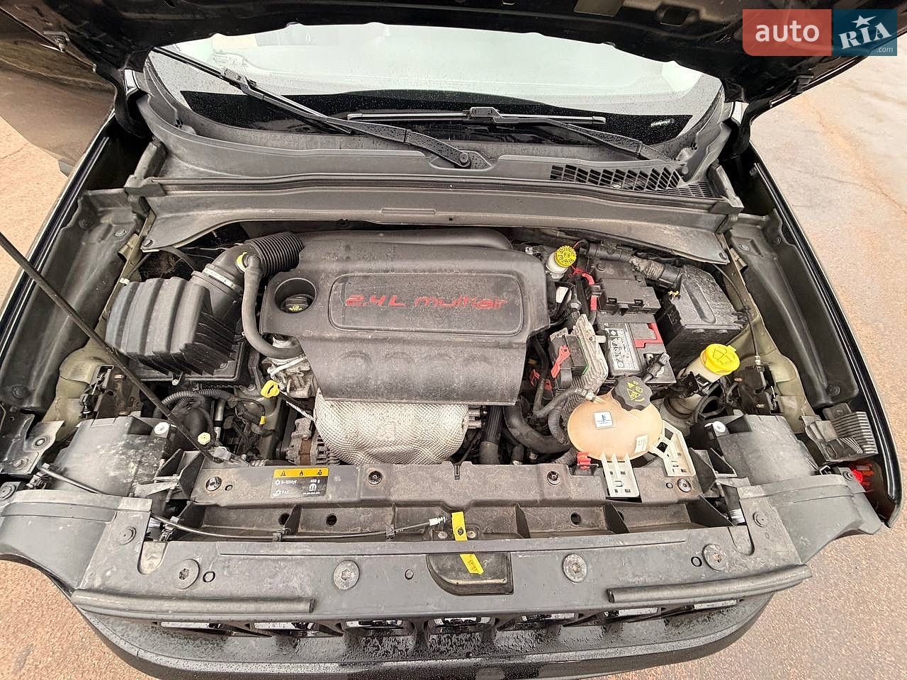 Jeep Renegade 2016 VIN ZACCJBBB9HPE92781 фото оголошення 9 з 13