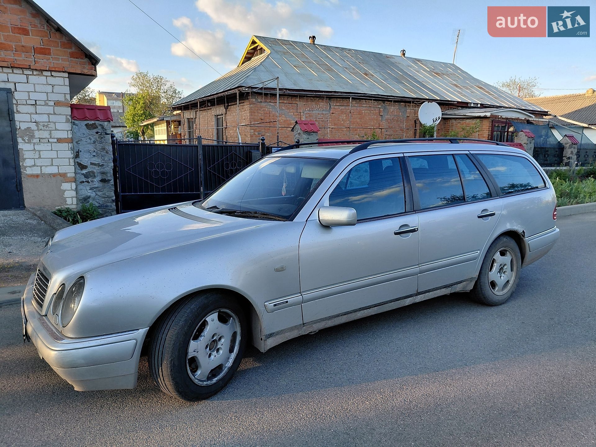 Mercedes-Benz E-Class 1997 VIN WDB2102251A527740 фото оголошення 3 з 8