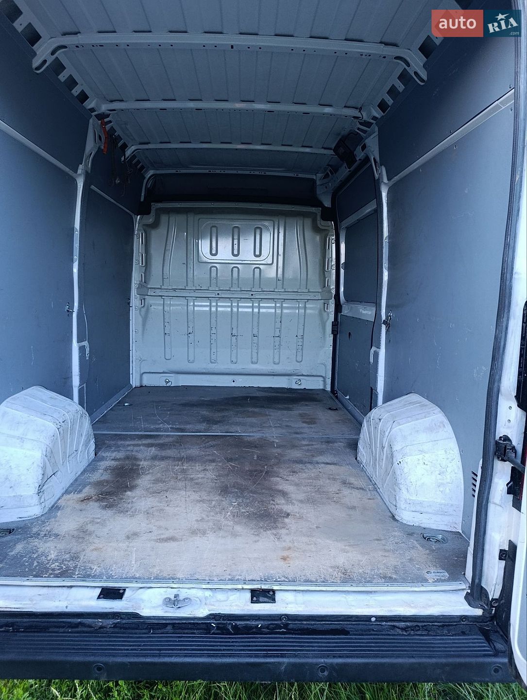Peugeot Boxer 2021 VIN VF3YD3MFB12T96848 фото оголошення 2 з 4