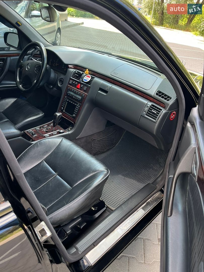Mercedes-Benz E-Class 2001 VIN WDB2100481B340147 фото оголошення 10 з 12