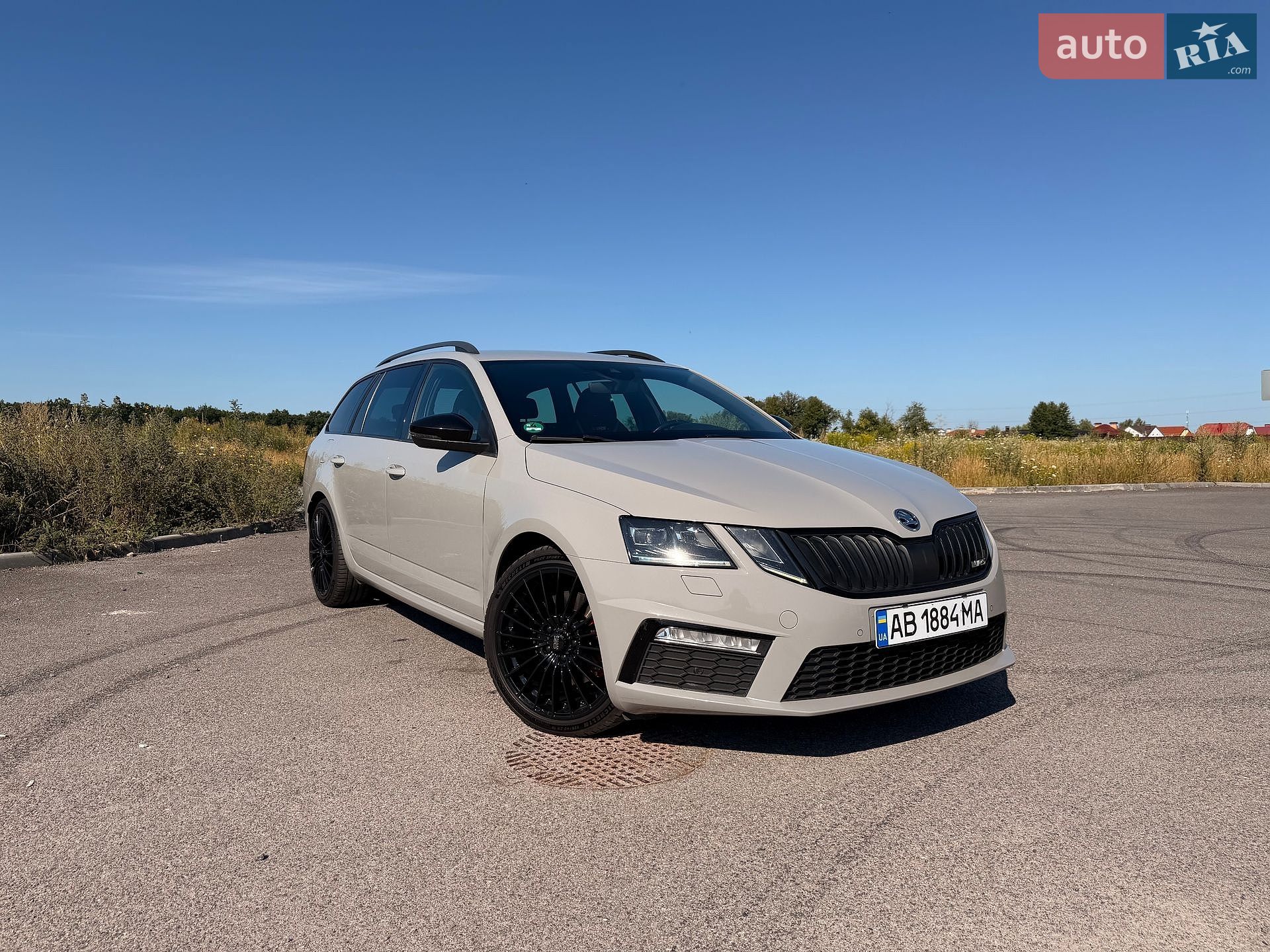 Skoda Octavia 2018 VIN TMBLK7NE7K0086527 фото оголошення 3 з 60