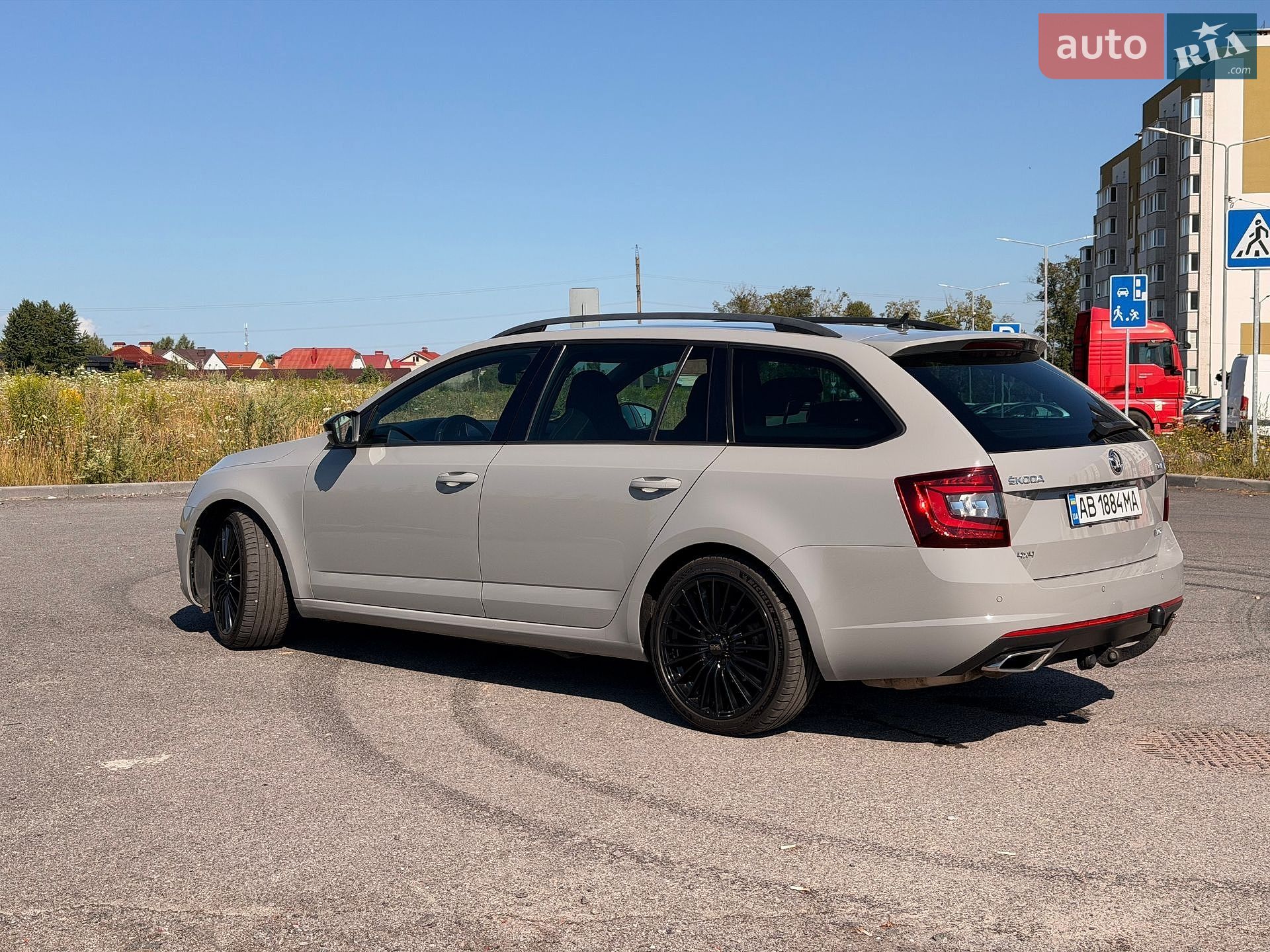 Skoda Octavia 2018 VIN TMBLK7NE7K0086527 фото оголошення 10 з 60