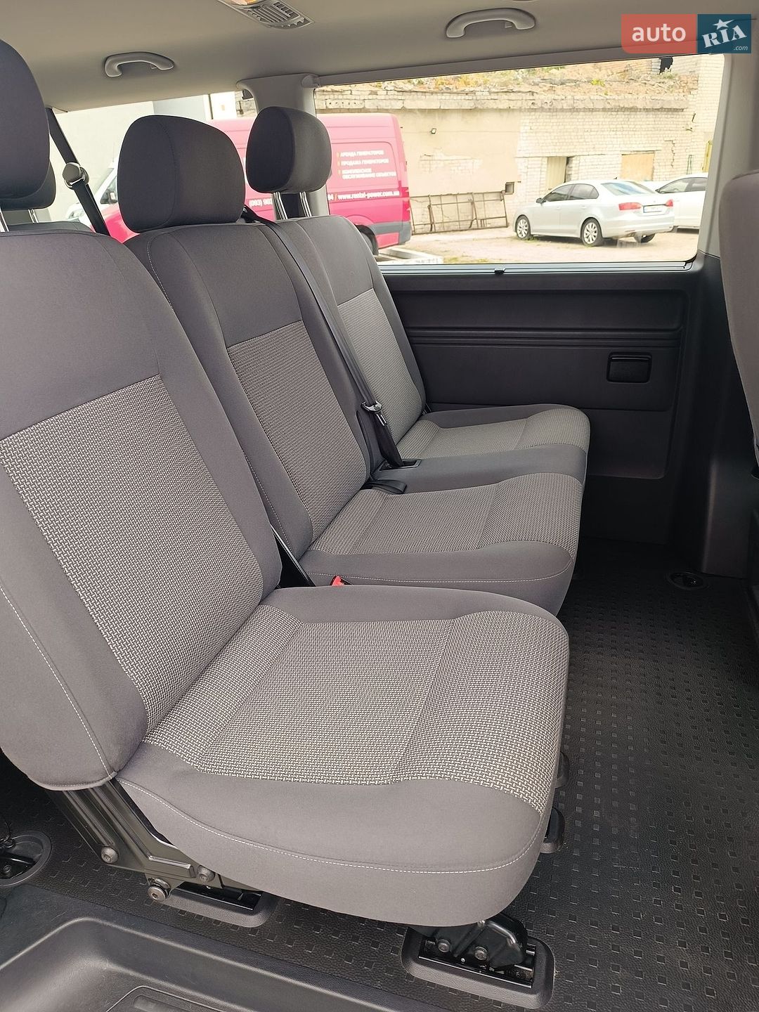 Volkswagen Caravelle 2012 VIN WV2ZZZ7HZCH134292 фото оголошення 8 з 16
