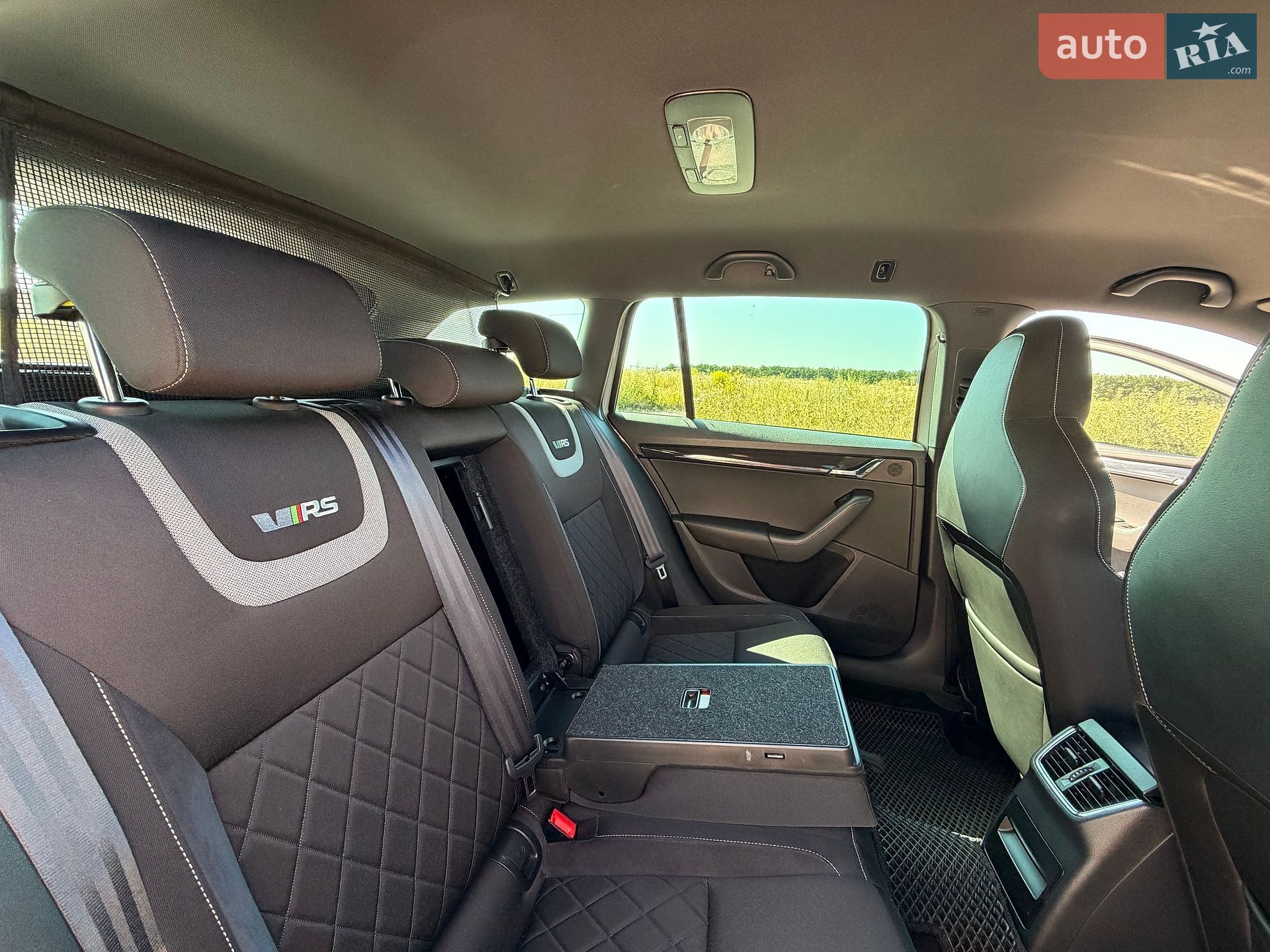 Skoda Octavia 2018 VIN TMBLK7NE7K0086527 фото оголошення 29 з 60