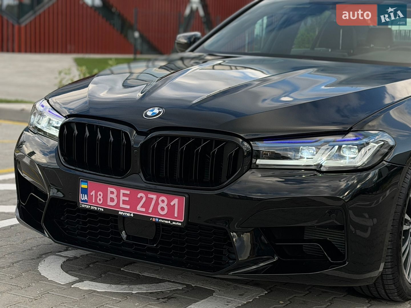 BMW 5 Series 2017 VIN WBAJA7C37HG907215 фото оголошення 9 з 40