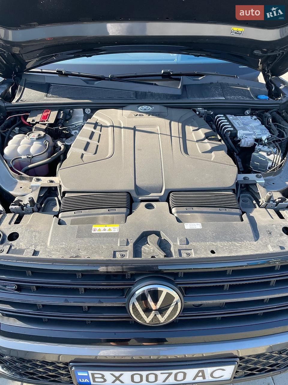 Volkswagen Touareg 2024 VIN WVGZZZCR8RD017285 фото оголошення 28 з 28