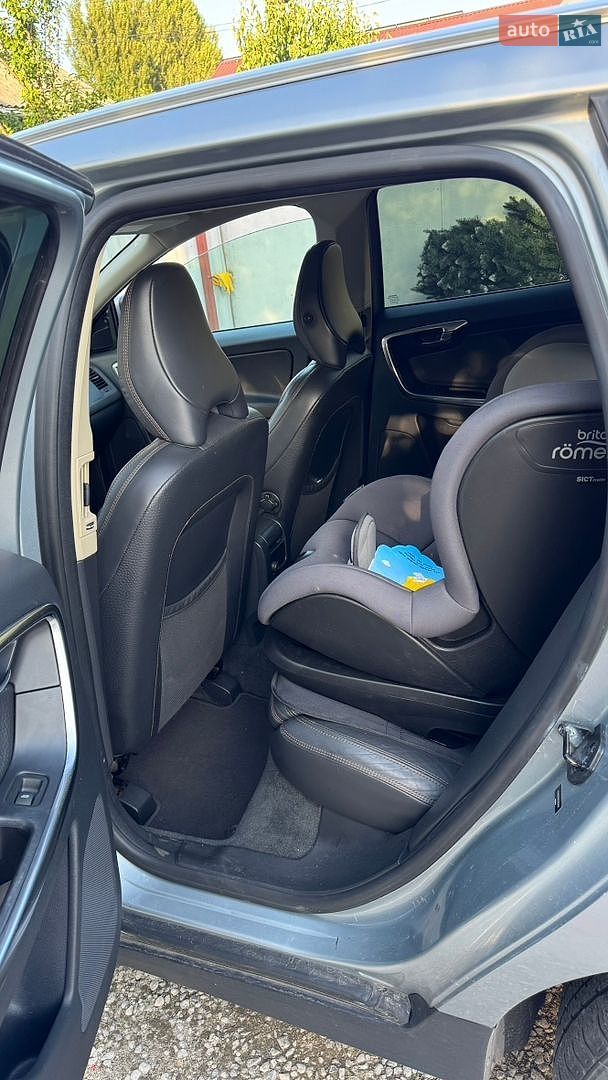 Volvo Xc60 2012 VIN YV4902DZ8C2335430 фото оголошення 8 з 15