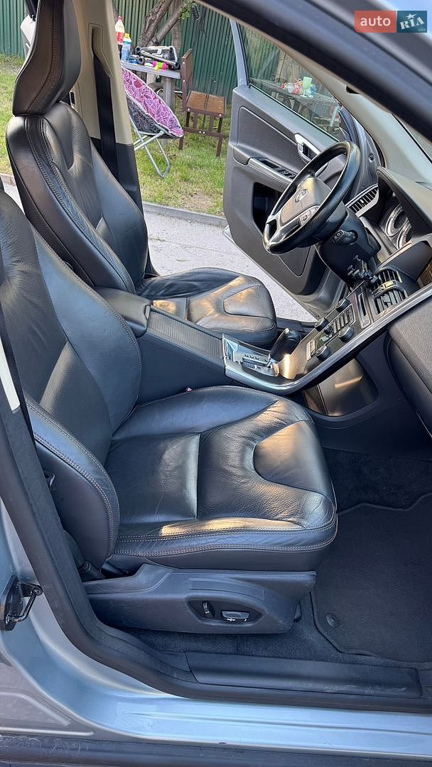 Volvo Xc60 2012 VIN YV4902DZ8C2335430 фото оголошення 12 з 15
