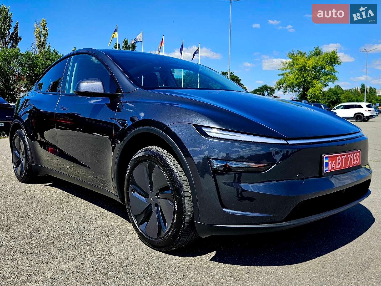 Tesla Model Y 2025 VIN 7SAYGDEE8TA459793 фото оголошення 14 з 34