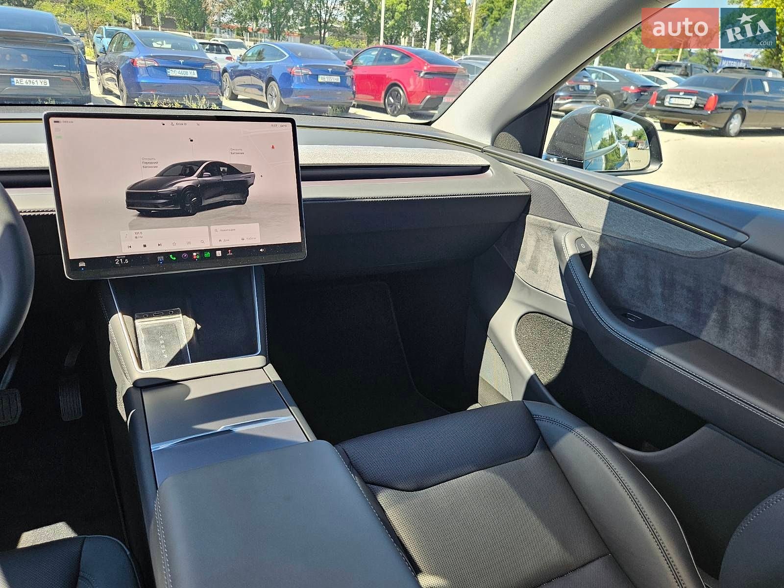 Tesla Model Y 2025 VIN 7SAYGDEE8TA459793 фото оголошення 24 з 34